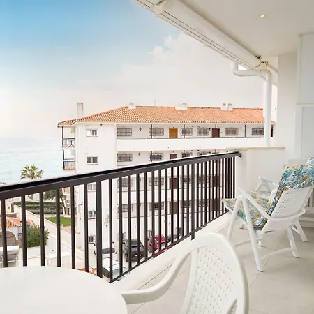 Arce I 26 - Beachfront With Stunning Sea Views & Pool Lejlighed Nerja